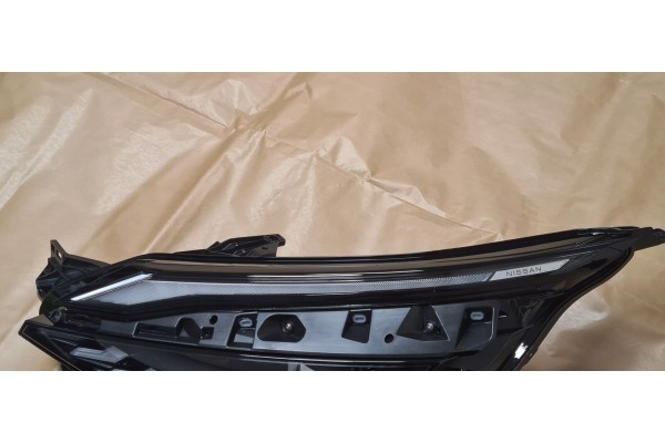 NISSAN QASHQAI J12 LIFT 2024 HEADLIGHT FULL LED LAMP LEFT 26060 HN25A Part manufacturer Nissan OE