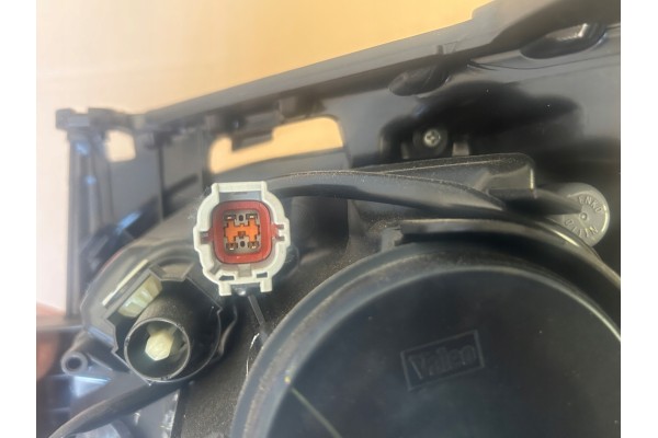 NISSAN JUKE F15 LIFT 2014 2019 HEADLIGHT XENON LAMP RIGHT FAAN2810000UK Catalog number of substitutes FAAN2810000UK