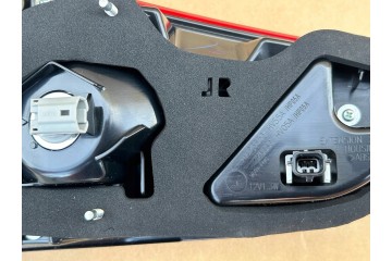 NISSAN QASHQAI J11 LIFT 2017-2021 Juego de Luces Traseras LED Original