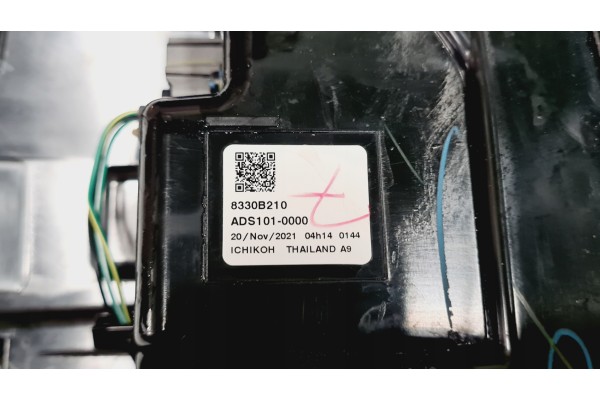 MITSUBISHI L200 2019 2022 NEW REAR RIGHT LAMP OEM BULBS Catalog number of substitutes 8330B210