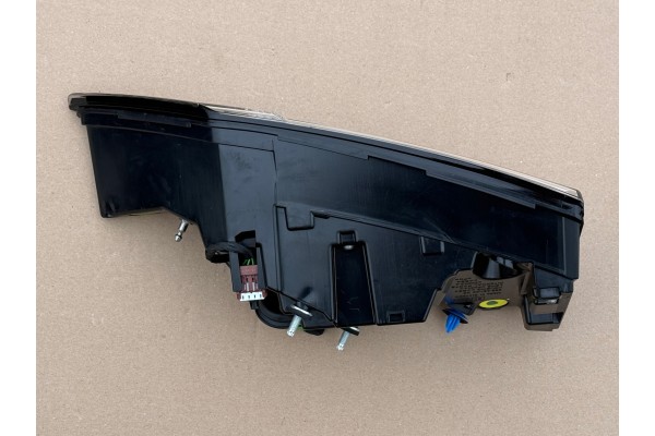 Luz Trasera Nissan Qashqai 3 III J12 Lift 24r - Flap Derecho Aguja Nue