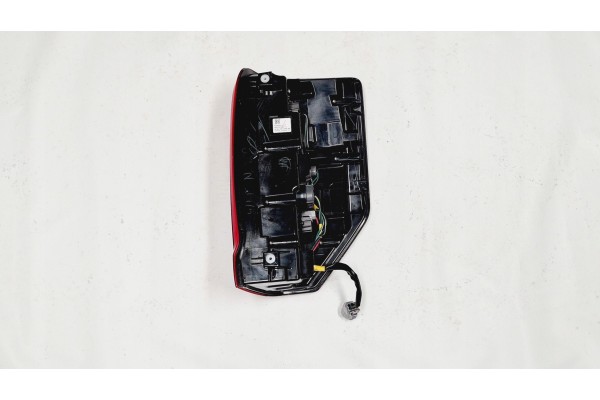 MITSUBISHI L200 2019 2022 LAMP LEFT REAR OEM Additional information bulbs included