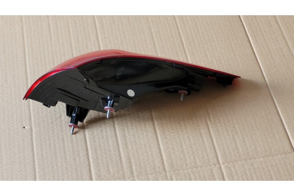 MERCEDES C CLASS STATION W206 2021 2025 REAR LED LAMP LEFT A2069061301 Product weight with unit packaging 1 kg