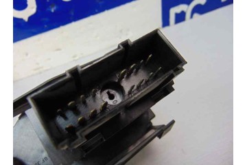  MANDO LUCES FORD FOCUS BERLINA (CAP) Ambiente (D) 183726 FORD - 1