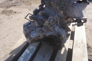 HONDA CIVIC VIII UFO TRANSMISSION SPLM 1 4benzine NR 360 Engine type petrol