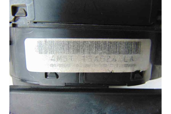  MANDO LUCES FORD FOCUS BERLINA (CAP) Ambiente (D) 183726 FORD - 2