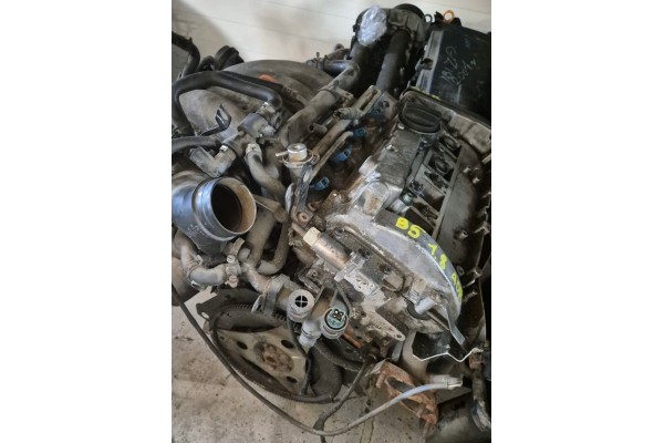 ENGINE VW PASSAT B5 1 8 ADR Catalog number of the part SILNIK B5