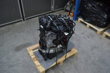 AUDI A4 A5 Q5 2 0 TFSI CYR COMPLETE MOTOR CYM 35tys km 2016r Engine type petrol