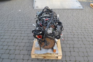 ENGINE VOLVO V70 2 4 D5244T10 10r 139tys km NEEDLE Complete F V Car type passenger cars