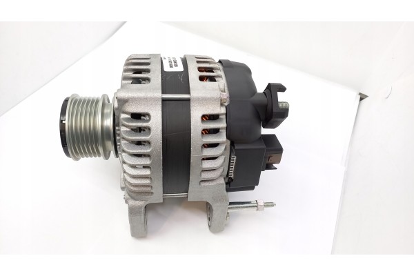 ALTERNATOR DENSO AUDI A1 A3 Q3 TT VW GOLF VI SHARAN TOURAN TIGUAN OCTAVIA Part manufacturer Denso