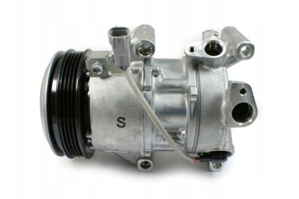 TOYOTA YARIS 447250 2500 447280 6600 88310 02470 AIR CONDITIONING COMPRESSOR Part manufacturer Denso