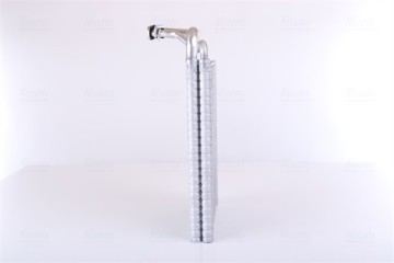 Evaporator air conditioning NISSENS 92370 Catalog number of the part 92370