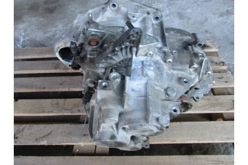 SKODA VW 2 0TDI GEARBOX 4x4 KDL MANUAL Transmission type manual