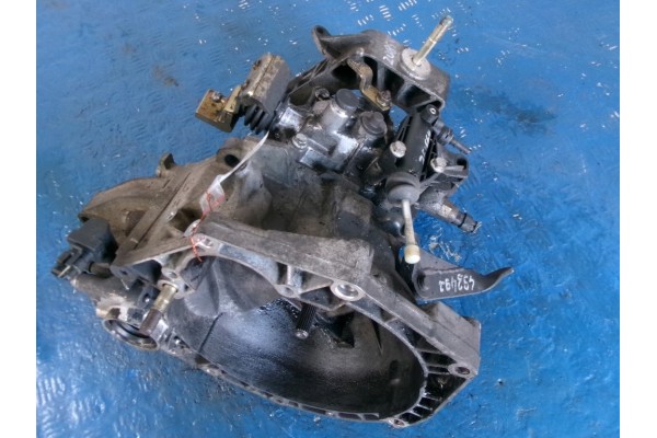 FIAT PUNTO 2 II 1 2 16V MANUAL TRANSMISSION 46524935