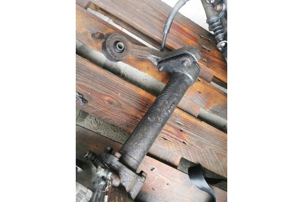 FRONT DIFFERENT BRIDGE KIA SORENTO I LIFT 2 5 CDTI 170HP Part manufacturer Kia OE