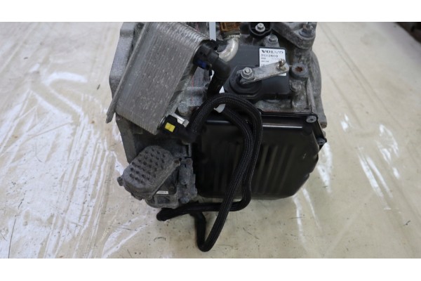 VOLVO V70 III 2.0 D3 Transmisión Automática 31280564, 31312609