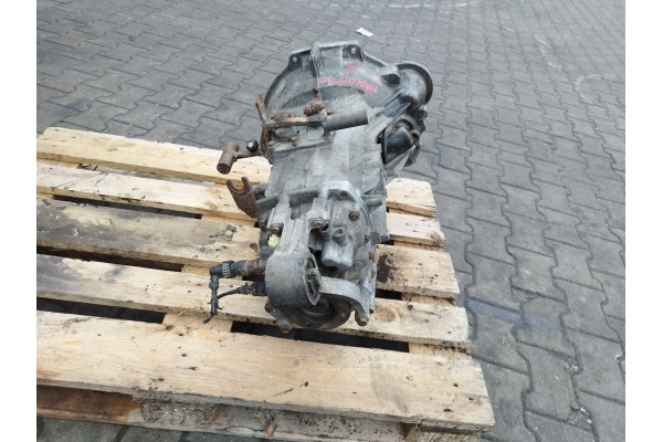 RENAULT MASCOTT 3 0 5 SPEED GEARBOX Transmission type manual