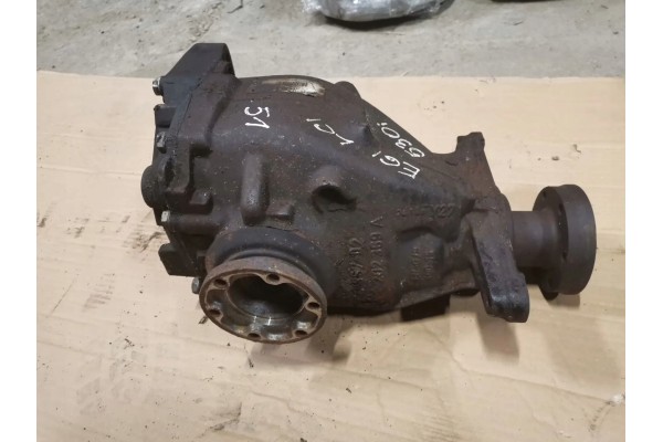 Rear reducer BMW 5 Touring E61 7560604 3 0L gasoline 200kW 2009 Part manufacturer BMW OE