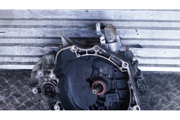 GEARBOX OPEL MERIVA B 1 7 CDTI 16V 131KM M320FAM1 2011 Catalog number of the part M320FAM1