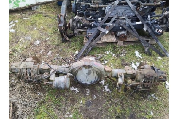 REAR DRIVE BRIDGE DIFFERENTIAL MERCEDES VARIO 40 11 Engine type diesel