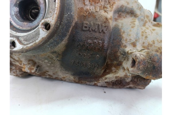BMW X3 E83 3 0 REAR BRIDGE 4 44 DIFFERENTIAL 7567993 03 Part manufacturer BMW OE