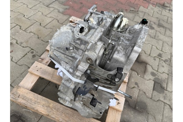 RENAULT MEGANE 4 IV 1 5 dCi Transmission Automatic Vending Machine ORIGINAL Car type passenger cars
