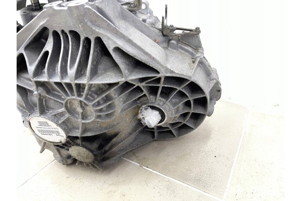 GEARBOX MERCEDES A CLASS W176 W246 W117 CGI 122KM 63TYS MILEAGE Catalog number of substitutes A1762610101 2463601200