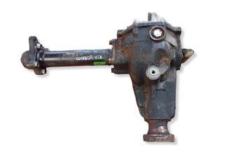 FRONT DIFFERENT BRIDGE KIA SORENTO I 2 5 CDTI 4WD 532103E550 3 333