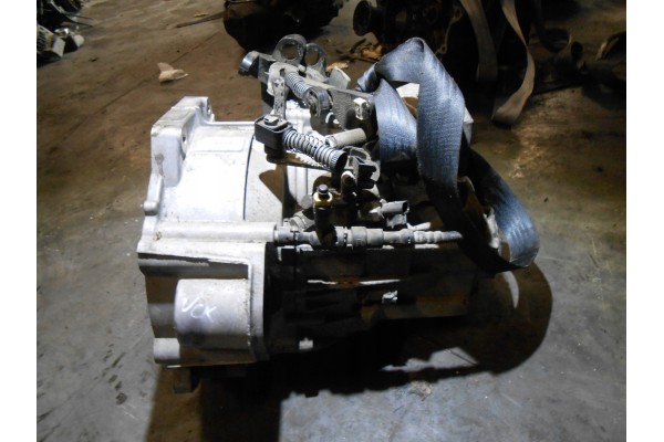VW SKODA GEARBOX VCK Catalog number of the part VW SKODA SKRZYNIA BIEGOW VCK CAR STAL