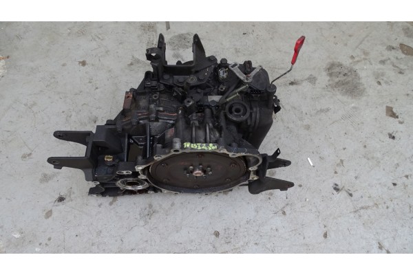 GEARBOX 2 0 CRDI TUCSON 2004 10 113KM A T N4NJD