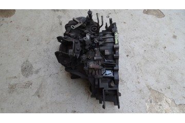 GEARBOX 2 0 CRDI TUCSON 2004 10 113KM A T N4NJD Catalog number of the part HYUNDAI TUCSON I SKRZYNIA BIEGOW AUTOMAT 4X4 N4NJD