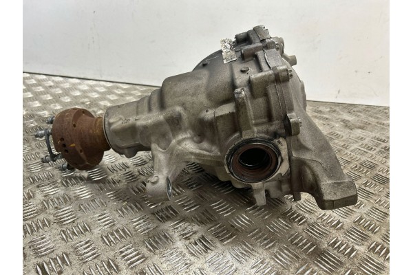 Rear differential Ford Mustang VI FR3W4017GA Part manufacturer Ford OE