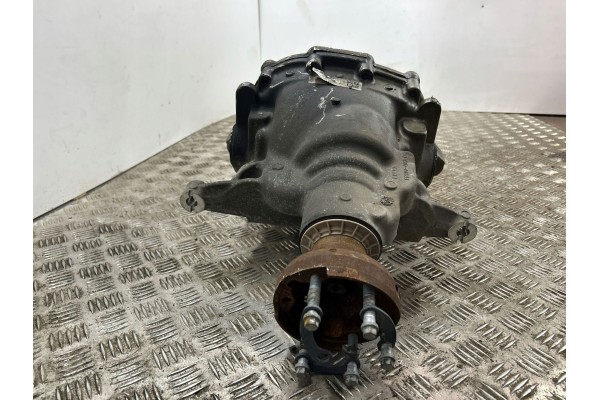Rear differential Ford Mustang VI FR3W4017GA Catalog number of substitutes 883L15
