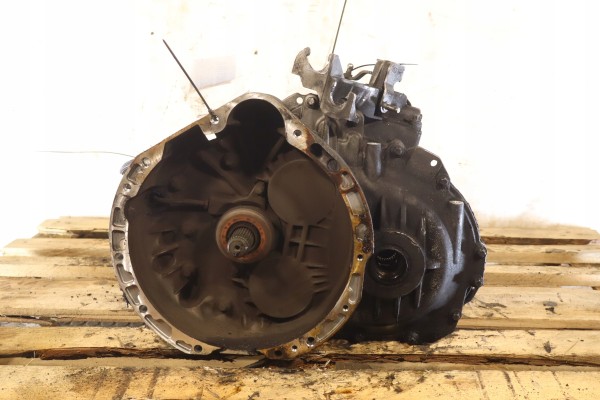 6 SPEED GEARBOX MERCEDES B CLASS W245 2 0CDI 0438150540