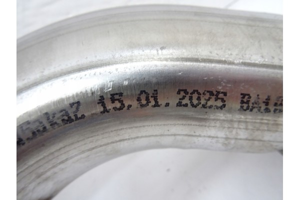TOUAREG III AUDI Q7 Q8 4M 3 0 TFSI EXHAUST PIPE 4M0253211AG 4M0253350CF 9km Catalog number of the original 4M0253211AG 4M0253350