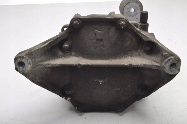 MERCEDES C W205 205 1 6 CDI BRIDGE DIFFERENTIAL REAR 2 824 A2053501500 Installation side rear