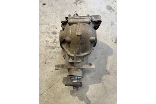 BMW 5 G31 540d LCI differential bridge 9454755