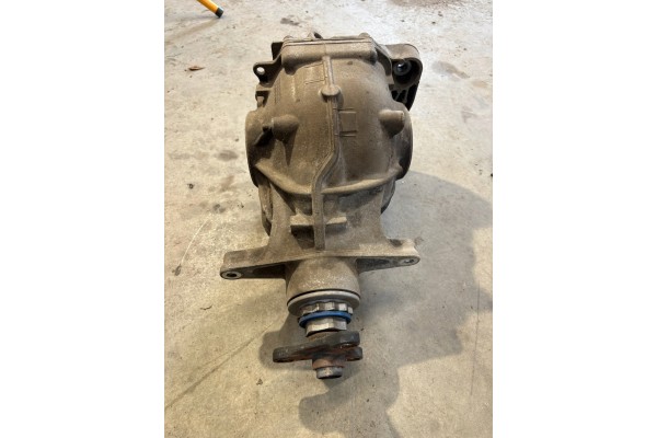 BMW 5 G31 540d LCI differential bridge 9454755 Part manufacturer BMW OE