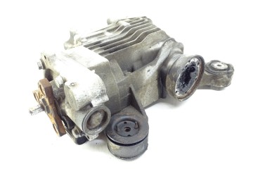 AUDI A3 S3 8P 0AV525554D REAR BRIDGE
