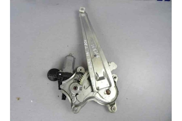 6PIN ELEVALUNAS TRASERO DERECHO TOYOTA AURIS (E15)
