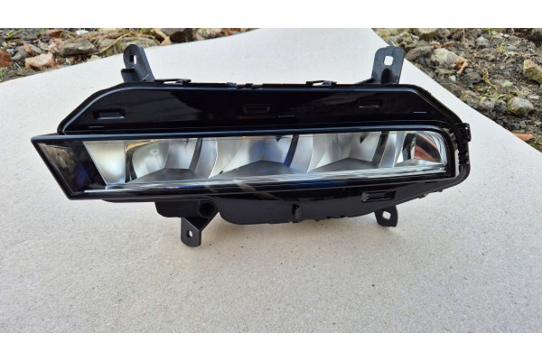 Halogen LED LEFT FRONT Skoda Octavia III LIFT RS VRS OE 5E0941699H NEW