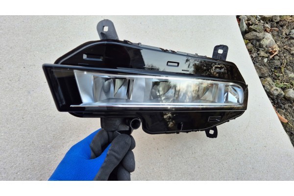 Halogen LED LEFT FRONT Skoda Octavia III LIFT RS VRS OE 5E0941699H NEW Light source LED