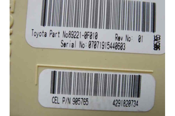 89221-0F010 CAJA RELES / FUSIBLES TOYOTA COROLLA VERSO (R1) 2,2 D-4D Sport 2007 89221-0F010 167628 TOYOTA - 2