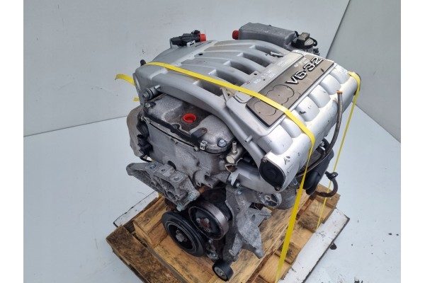 Motor Audi A3 II 8P 3.2 V6 250CV BDB con buena compresión