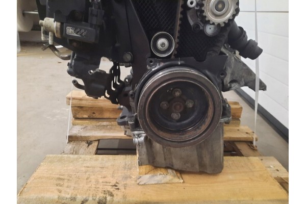 Motor Diesel AUDI A4 B7 04-08 2.0TDI 136HP Wagon BNA