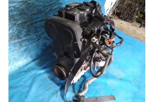 SILNIK VW PASSAT B6 2 0 TDI 170 kM GOLF V BMR Typ samochodu Samochody osobowe