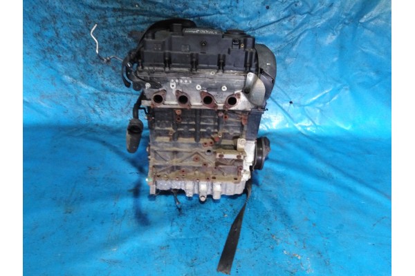 SILNIK VW PASSAT B6 2 0 TDI 170 kM GOLF V BMR Typ silnika Diesel