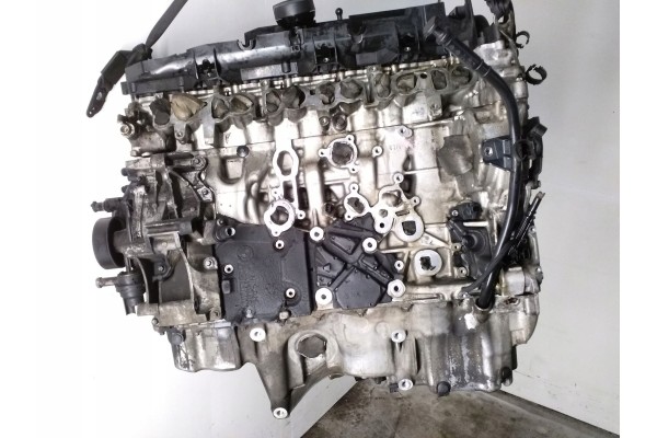 BMW 7 G11 G12 2017 Engine