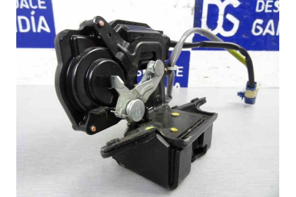 4 CABLES CERRADURA MALETERO / PORTON TOYOTA COROLLA VERSO (R1) 2,2 D-4D Sport 2007 4 CABLES 167644 TOYOTA - 4