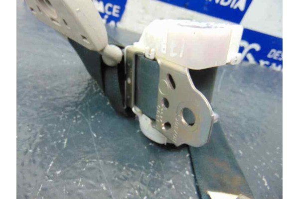 3 FILA CINTURON SEGURIDAD TRASERO DERECHO TOYOTA COROLLA VERSO (R1)
